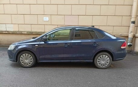 Volkswagen Polo VI (EU Market), 2013 год, 389 000 рублей, 2 фотография