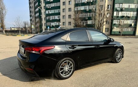 Hyundai Solaris II рестайлинг, 2017 год, 1 250 000 рублей, 11 фотография