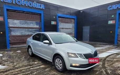 Skoda Octavia, 2019 год, 1 599 000 рублей, 3 фотография