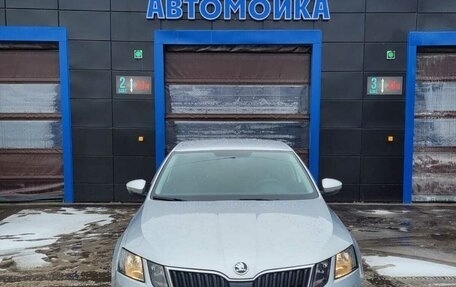 Skoda Octavia, 2019 год, 1 599 000 рублей, 2 фотография