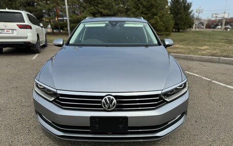 Volkswagen Passat B8 рестайлинг, 2017 год, 1 955 000 рублей, 2 фотография