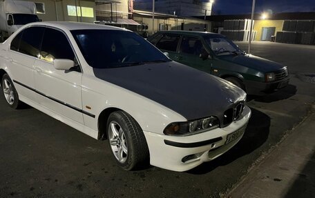 BMW 5 серия, 1999 год, 261 000 рублей, 3 фотография