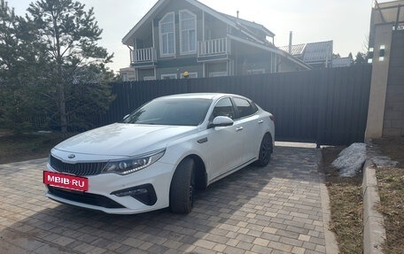 KIA Optima IV, 2019 год, 2 300 000 рублей, 2 фотография