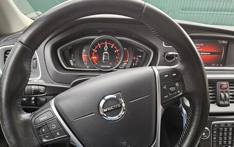 Volvo V40 II рестайлинг, 2017 год, 1 390 000 рублей, 15 фотография