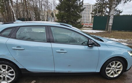 Volvo V40 II рестайлинг, 2017 год, 1 390 000 рублей, 12 фотография