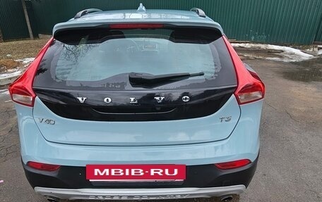 Volvo V40 II рестайлинг, 2017 год, 1 390 000 рублей, 4 фотография