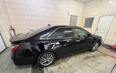 Toyota Camry, 2016 год, 2 900 000 рублей, 10 фотография