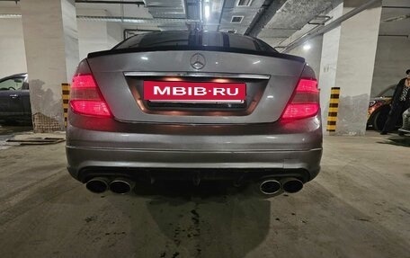 Mercedes-Benz C-Класс, 2009 год, 950 000 рублей, 3 фотография