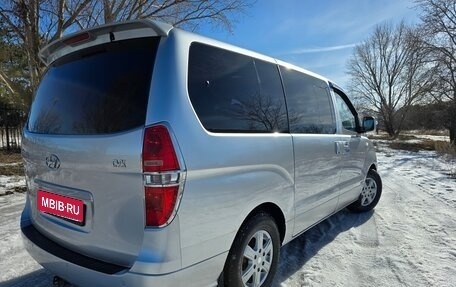Hyundai Grand Starex Grand Starex I рестайлинг 2, 2009 год, 1 350 000 рублей, 4 фотография