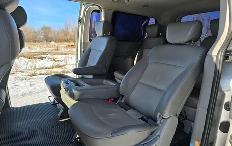 Hyundai Grand Starex Grand Starex I рестайлинг 2, 2009 год, 1 350 000 рублей, 19 фотография