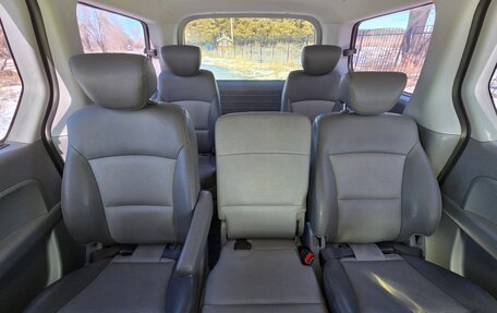 Hyundai Grand Starex Grand Starex I рестайлинг 2, 2009 год, 1 350 000 рублей, 22 фотография