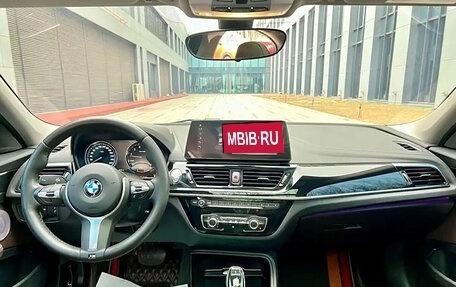 BMW 1 серия, 2022 год, 2 020 000 рублей, 10 фотография