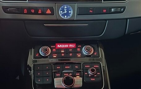 Audi A8, 2014 год, 1 650 000 рублей, 8 фотография