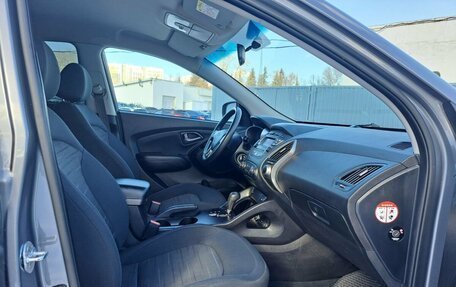 Hyundai ix35 I рестайлинг, 2015 год, 1 350 000 рублей, 11 фотография