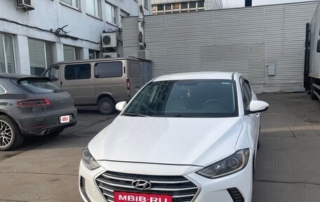 Hyundai Elantra VI рестайлинг, 2018 год, 1 100 000 рублей, 1 фотография