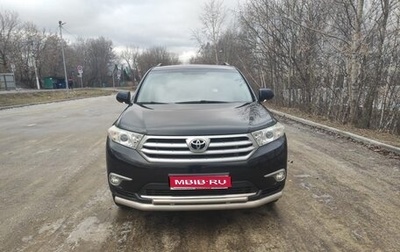 Toyota Highlander III, 2013 год, 2 000 000 рублей, 1 фотография