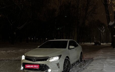 Toyota Camry, 2018 год, 2 700 000 рублей, 7 фотография