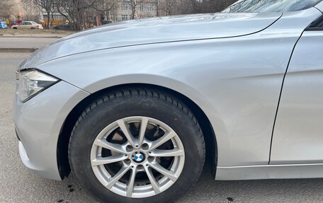 BMW 3 серия, 2016 год, 1 590 000 рублей, 11 фотография