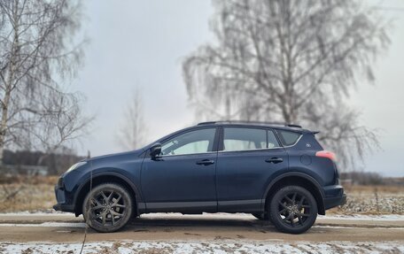 Toyota RAV4, 2019 год, 2 200 000 рублей, 2 фотография