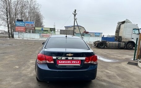 Chevrolet Cruze II, 2011 год, 670 000 рублей, 5 фотография