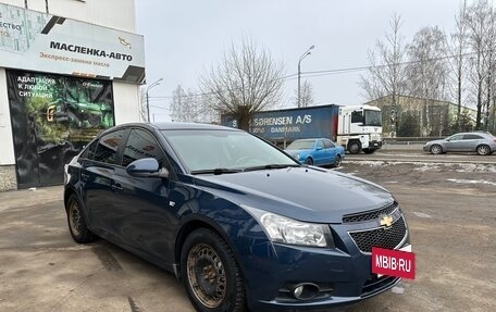 Chevrolet Cruze II, 2011 год, 670 000 рублей, 9 фотография