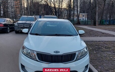 KIA Rio III рестайлинг, 2014 год, 1 100 000 рублей, 3 фотография