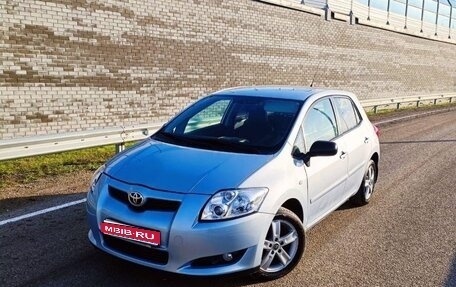 Toyota Auris II, 2007 год, 820 000 рублей, 1 фотография