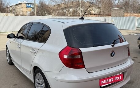 BMW 1 серия, 2009 год, 920 000 рублей, 3 фотография