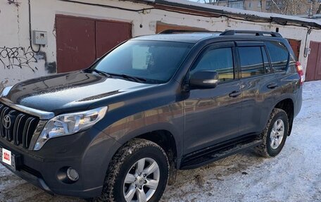 Toyota Land Cruiser Prado 150 рестайлинг 2, 2015 год, 4 200 000 рублей, 7 фотография