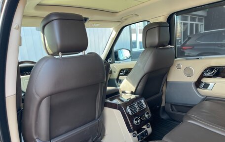 Land Rover Range Rover IV рестайлинг, 2019 год, 8 880 000 рублей, 24 фотография