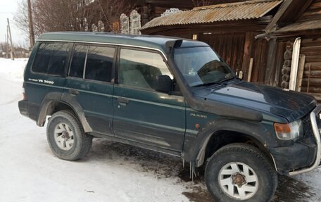 Mitsubishi Pajero III рестайлинг, 1994 год, 550 000 рублей, 5 фотография