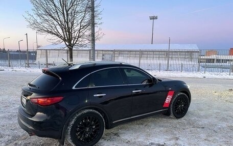 Infiniti QX70, 2013 год, 2 500 000 рублей, 1 фотография