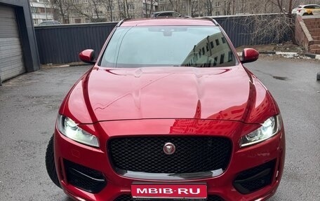 Jaguar F-Pace, 2016 год, 3 750 000 рублей, 1 фотография