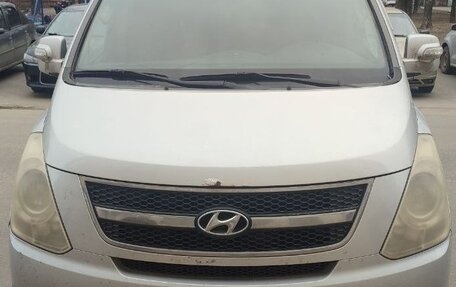 Hyundai Grand Starex Grand Starex I рестайлинг 2, 2008 год, 1 000 000 рублей, 11 фотография