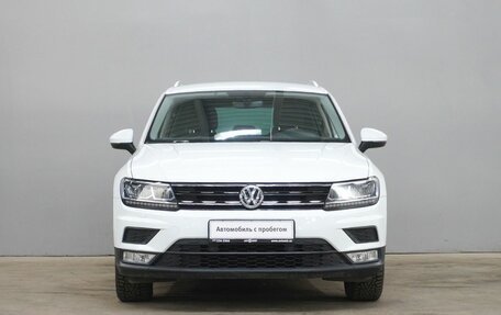 Volkswagen Tiguan II, 2017 год, 2 395 000 рублей, 2 фотография