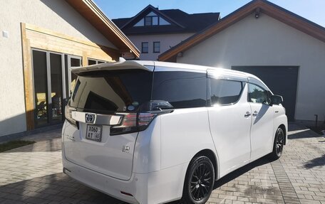 Toyota Vellfire II, 2016 год, 4 000 000 рублей, 22 фотография