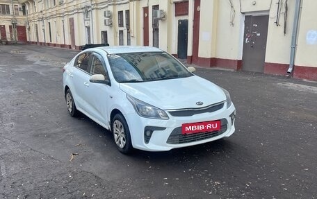 KIA Rio IV, 2017 год, 760 000 рублей, 2 фотография