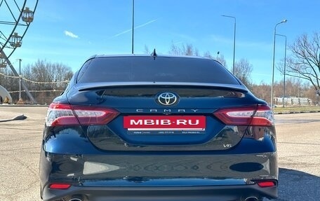 Toyota Camry, 2018 год, 3 200 000 рублей, 3 фотография