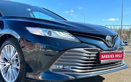 Toyota Camry, 2018 год, 3 200 000 рублей, 22 фотография