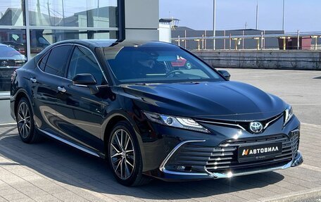 Toyota Camry, 2023 год, 4 200 000 рублей, 3 фотография