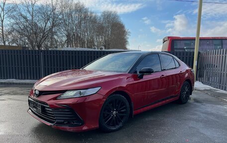 Toyota Camry, 2021 год, 3 050 000 рублей, 7 фотография