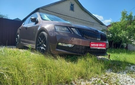 Skoda Octavia, 2018 год, 2 050 000 рублей, 2 фотография