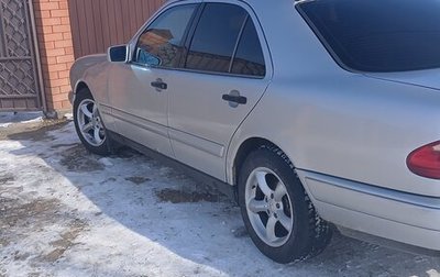 Mercedes-Benz E-Класс, 1996 год, 540 000 рублей, 1 фотография