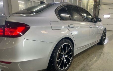 BMW 3 серия, 2013 год, 2 100 000 рублей, 20 фотография