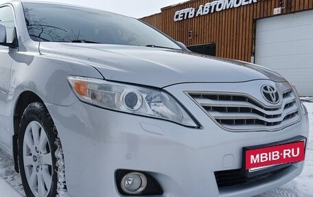 Toyota Camry, 2011 год, 1 498 000 рублей, 2 фотография