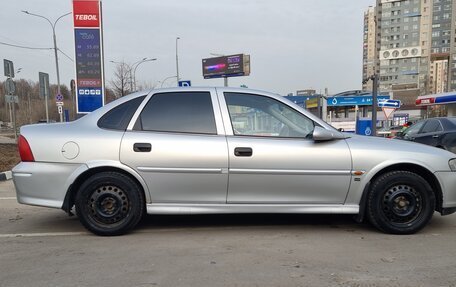 Opel Vectra B рестайлинг, 1999 год, 299 999 рублей, 3 фотография