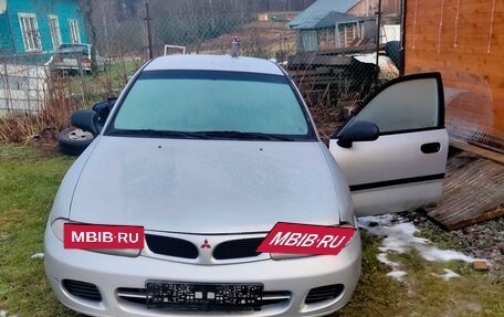 Mitsubishi Carisma I, 1996 год, 145 000 рублей, 13 фотография