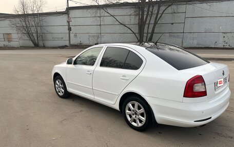 Skoda Octavia, 2011 год, 800 000 рублей, 3 фотография