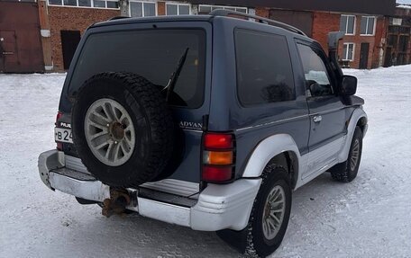 Mitsubishi Pajero III рестайлинг, 1992 год, 475 000 рублей, 7 фотография