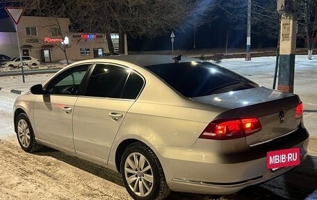 Volkswagen Passat B7, 2012 год, 1 300 000 рублей, 2 фотография